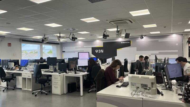 INTELIGENCIA ARTIFICIAL PARA PERIODISTAS-min-min