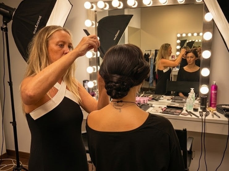 TALLER AVANZADO DE PELUQUERÍA Y CARACTERIZACIÓN PARA EL CABELLO